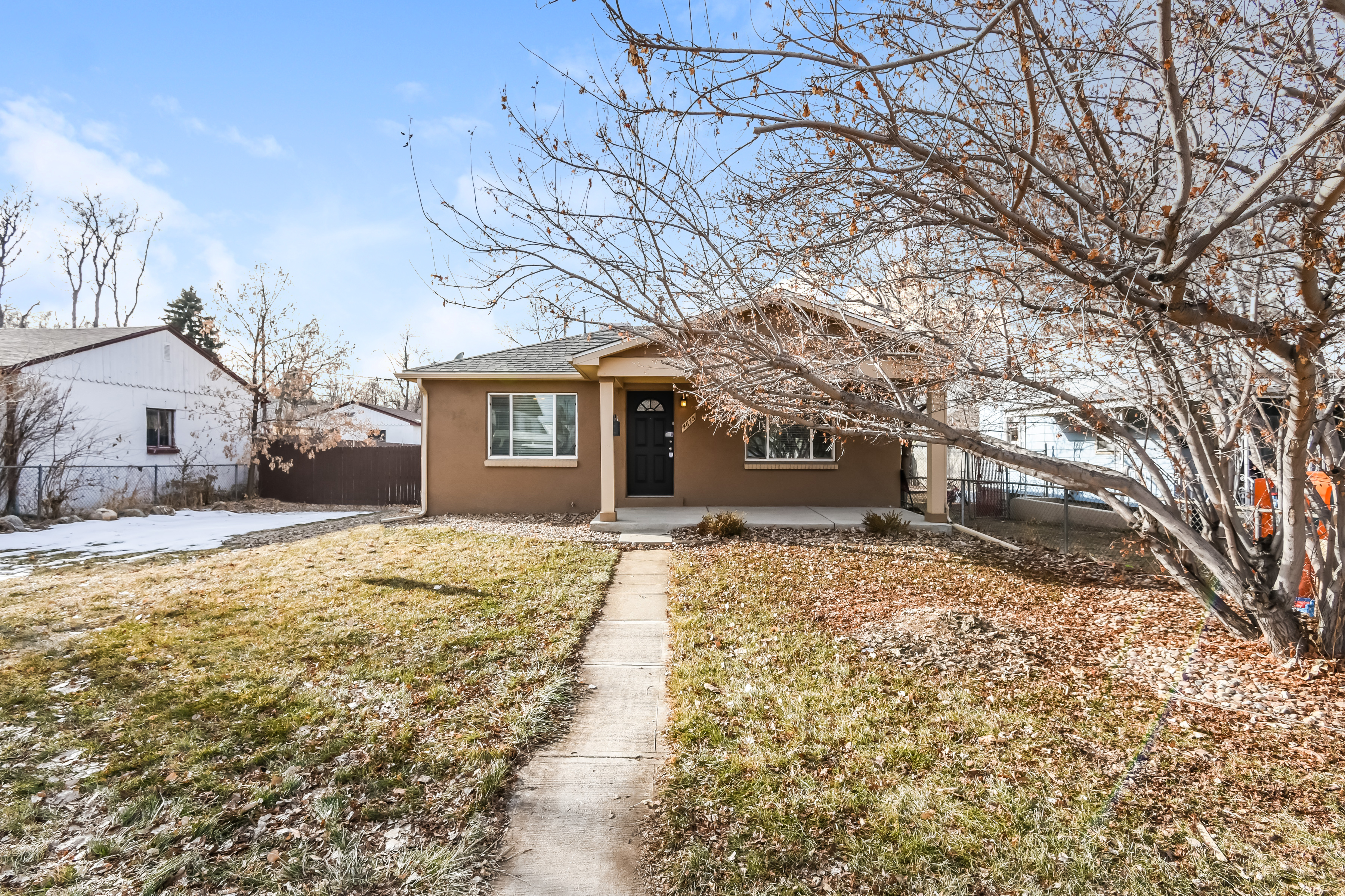 4675 S Acoma St Englewood, CO 80110